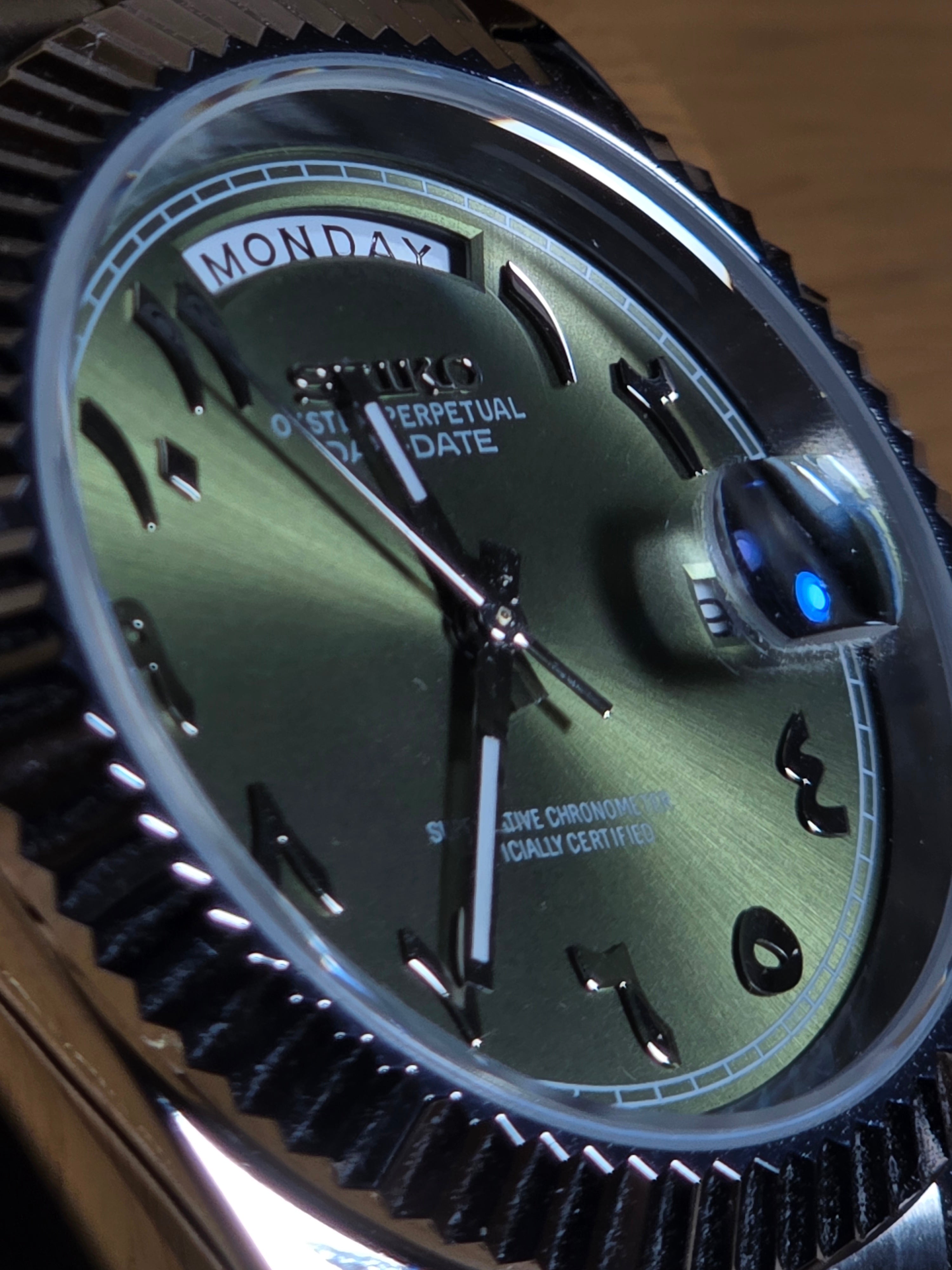 Olive Green Arabic Day Date