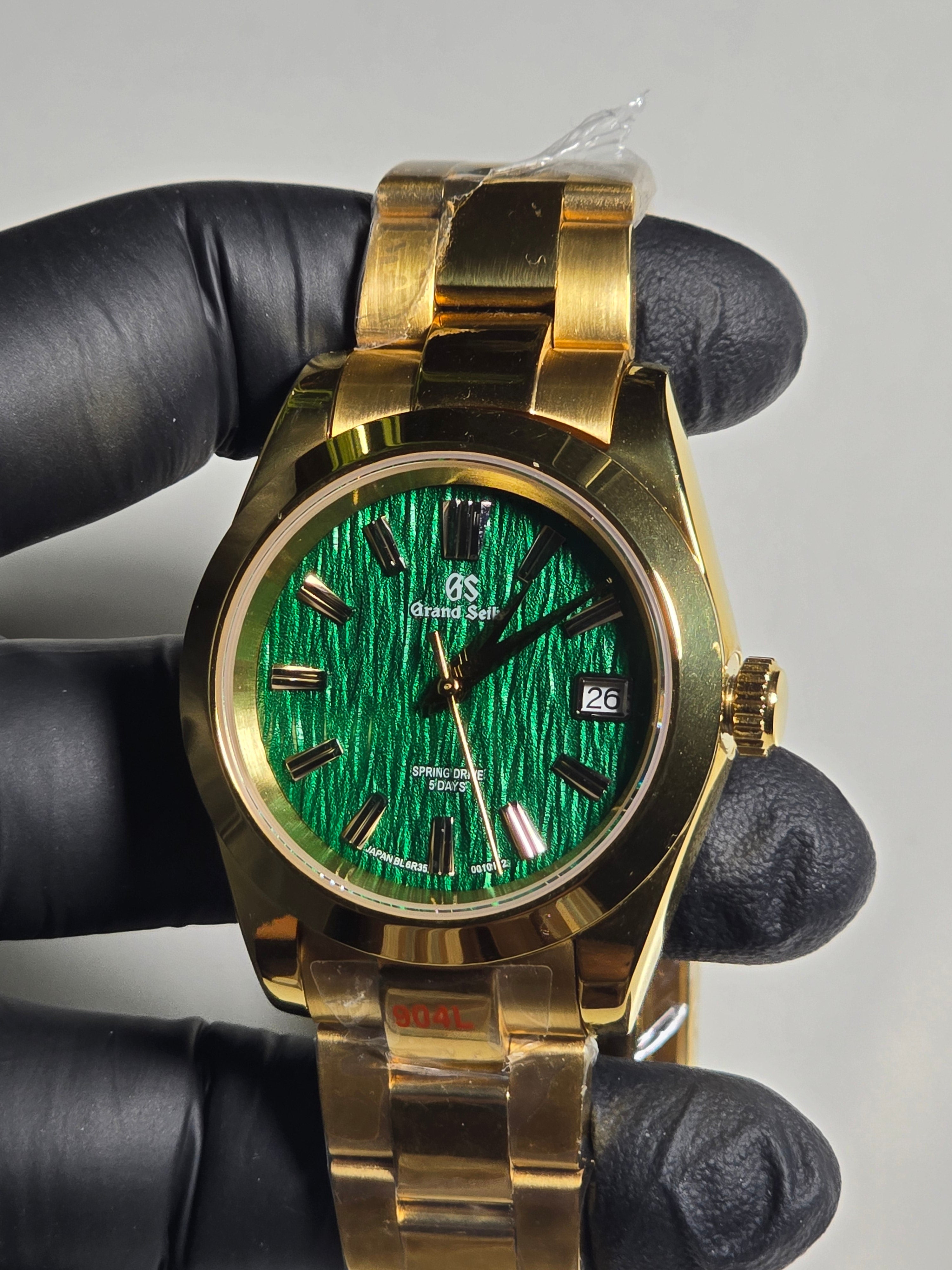 All Gold Green Date Just (GS mod)